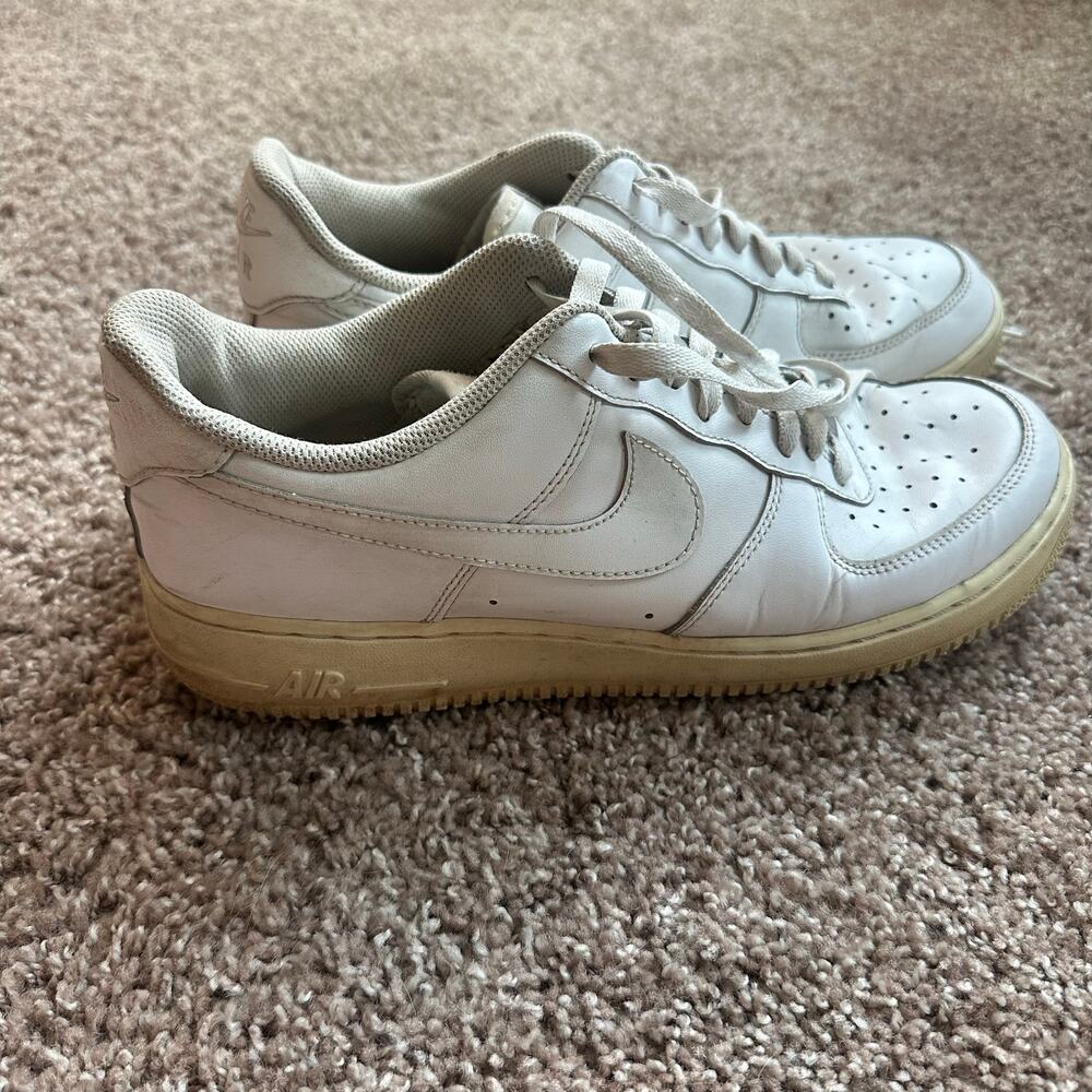 Nike Airforce 1 White, Low Top, Sneakers- 10.5 - Picture 2 of 7